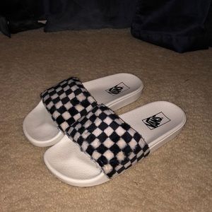 Women’s Fuzzy Slides. VANS